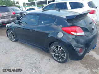 2016 Hyundai Veloster Turbo with VIN KMHTC6AE1GU271374, listed as a IAAI auction lot 41924768 with 93,072 mi miles. Bid and sale history available at carsss.com. Image 3.