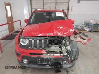 2020 Jeep Renegade Latitude with VIN ZACNJBBB3LPL03749, listed as a IAAI auction lot 41623690 with 1 mi miles. Bid and sale history available at carsss.com. Image 12.