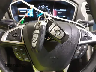 2017 Ford Fusion SE with VIN 3FA6P0HD1HR275097, listed as a IAAI auction lot 41791961 with 136,887 mi miles. Bid and sale history available at carsss.com. Image 11.