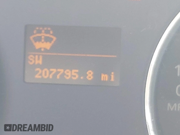 2010 Mercury Mountaineer Premier z VIN 4M2EN4JE0AUJ03609, wystawiony jako IAAI lot #42130089 z przebiegiem 207 795 mil mil oraz . Historia ofert i sprzedaży dostępna na DreamBid. Obrazek 16.