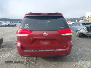2014 Toyota Sienna XLE with VIN 5TDYK3DCXES471676, listed as a IAAI auction lot 41853038 with 169,790 mi miles. Bid and sale history available at carsss.com. Image 16.