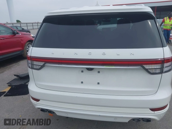 2022 Lincoln Aviator Reserve with VIN 5LM5J7XC5NGL07327, listed as a IAAI auction lot 42431662 with 33,536 mi miles and . Bid and sale history available at DreamBid. Image 16.