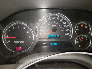 2004 GMC Envoy SLT z VIN 1GKET16S746132420, wystawiony jako Copart lot #58042055 z przebiegiem 183 799 mil mil oraz Czysty tytuł • Clean title. Historia ofert i sprzedaży dostępna na DreamBid. Obrazek 9.