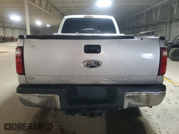 2012 Ford F-250 XL with VIN 1FT7W2BT0CEA69911, listed as a Copart auction lot 61872635 with 286,171 mi miles and Salvage title. Bid and sale history available at DreamBid. Image 6.