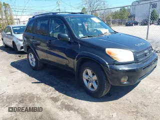 2005 Toyota RAV4 with VIN JTEHD20V050063472, listed as a IAAI auction lot 41972169 with 171,673 mi miles. Bid and sale history available at carsss.com. Image 1.