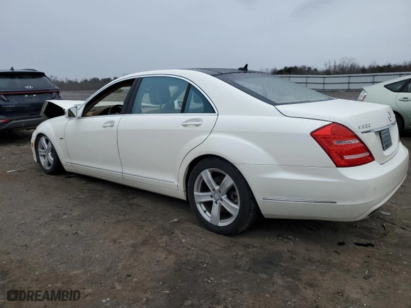 2012 Mercedes-Benz S-Class S 550 with VIN WDDNG9EB6CA454967, listed as a Copart auction lot 83732304 with 115,828 mi miles and Salvage Title. Bid and sale history available at carsss.com. Image 2.