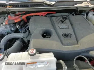 2024 Toyota Tundra Limited Hybrid с VIN 5TFWC5DB7RX076376, выставлен на аукционе Copart как лот 65372485 с пробегом 16 079 миль миль и Списание • Salvage title. История ставок и продаж доступна на DreamBid. Изображение 14.
