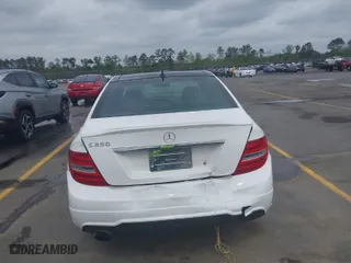 2014 Mercedes-Benz C-Class C 250 Sport with VIN WDDGF4HB5EA964157, listed as a IAAI auction lot 41884091 with 114,274 mi miles. Bid and sale history available at carsss.com. Image 16.
