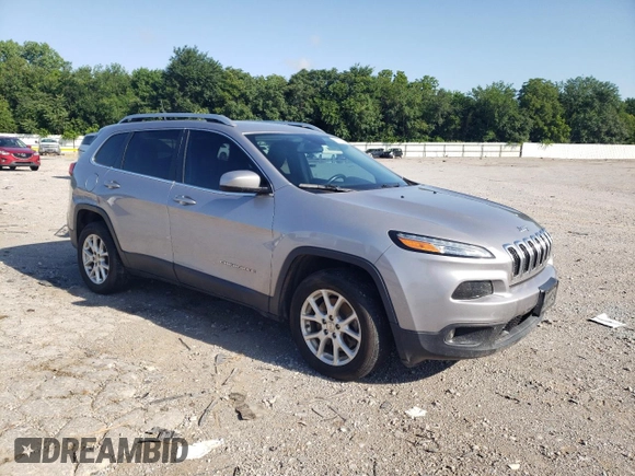 2018 Jeep Cherokee Latitude Plus with VIN 1C4PJLLB5JD519064, listed as a Copart auction lot 60925715 with 161,999 mi miles and Salvage title. Bid and sale history available at DreamBid. Image 4.
