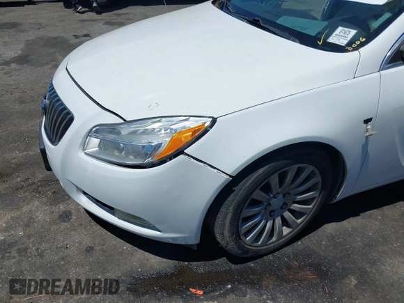 2011 Buick Regal CXL RL6 with VIN W04GU5GC4B1034384, listed as a IAAI auction lot 42053618 with 1 mi miles. Bid and sale history available at carsss.com. Image 6.