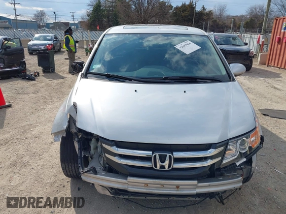 2015 Honda Odyssey EX-L with VIN 5FNRL5H61FB010289, listed as a IAAI auction lot 41887660 with 177,172 mi miles and . Bid and sale history available at carsss.com. Image 13.