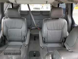 2007 Toyota Sienna XLE with VIN 5TDZK22C47S037807, listed as a Copart auction lot 87578695 with 180,050 mi miles and Clean Title. Bid and sale history available at carsss.com. Image 10.