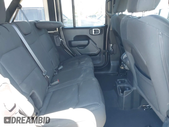 2022 Jeep Wrangler Unlimited Sport S z VIN 1C4HJXDG6NW134306, wystawiony jako IAAI lot #42206796 z przebiegiem 45 303 mil mil oraz . Historia ofert i sprzedaży dostępna na DreamBid. Obrazek 8.