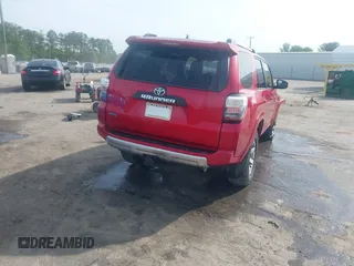 2014 Toyota 4Runner Limited with VIN JTEBU5JR0E5202396, listed as a IAAI auction lot 42107848 with 134,893 mi miles. Bid and sale history available at carsss.com. Image 4.