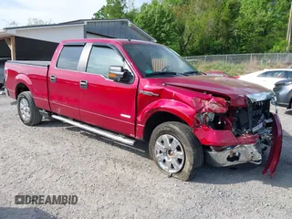 2013 Ford F-150 XL with VIN 1FTFW1ET1DFD31612, listed as a IAAI auction lot 42165526 with 33,817 mi miles and . Bid and sale history available at carsss.com. Image 1.