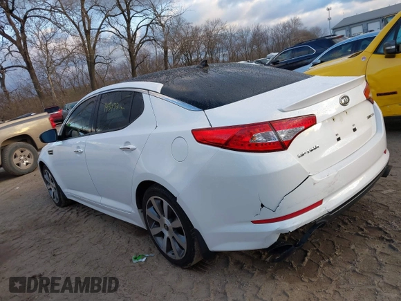 2012 Kia Optima SX with VIN 5XXGR4A68CG014326, listed as a IAAI auction lot 41215375 with 145,172 mi miles and . Bid and sale history available at carsss.com. Image 3.