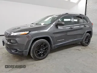 2016 Jeep Cherokee Latitude with VIN 1C4PJLCB2GW106841, listed as a Copart auction lot 63746385 with 132,013 mi miles and Clean title. Bid and sale history available at DreamBid. Image 1.