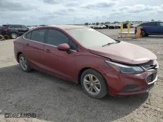 2017 Chevrolet Cruze LT with VIN 1G1BE5SM5H7214887, listed as a Copart auction lot 52987105 with 91,918 mi miles and Salvage Title. Bid and sale history available at carsss.com. Image 4.