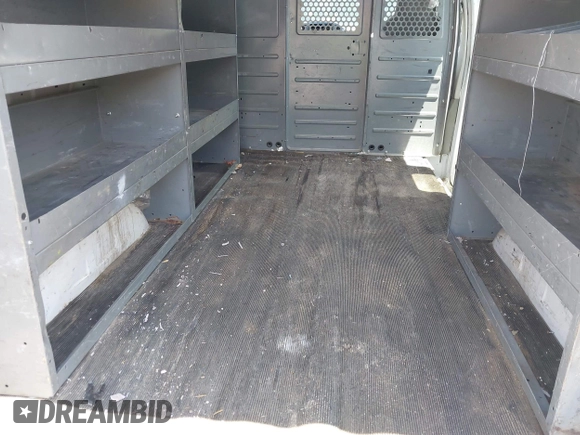 2013 Ford Econoline Cargo Commercial с VIN 1FTNE2EW8DDA46724, выставлен на аукционе IAAI как лот 42622489 с пробегом 182 913 миль миль и . История ставок и продаж доступна на DreamBid. Изображение 8.
