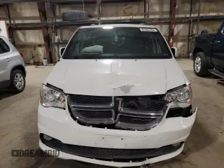 2018 Dodge Grand Caravan SXT with VIN 2C4RDGCG8JR239252, listed as a Copart auction lot 81363264 with 148,766 mi miles and Salvage Title. Bid and sale history available at DreamBid. Image 5.