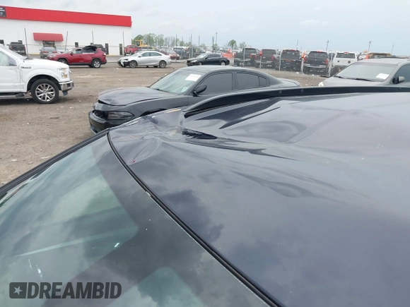 2020 Chevrolet Blazer LT z VIN 3GNKBBRA4LS711327, wystawiony jako IAAI lot #41921073 z przebiegiem 86 850 mil mil oraz . Historia ofert i sprzedaży dostępna na DreamBid. Obrazek 6.