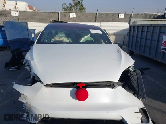 2017 Tesla Model X 90D z VIN 5YJXCAE20HF041506, wystawiony jako IAAI lot #41246836 z przebiegiem Nie podano mil oraz . Historia ofert i sprzedaży dostępna na DreamBid. Obrazek 12.