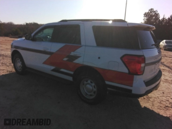 2023 Ford Expedition XL with VIN 1FMJU1G8XPEA30478, listed as a Copart auction lot 47930075 with 861 mi miles and Salvage Title. Bid and sale history available at carsss.com. Image 2.