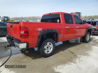 2007 Chevrolet Silverado 1500 LTZ with VIN 2GCEK13M971537923, listed as a Copart auction lot 50879955 with 219,547 mi miles and Salvage Title. Bid and sale history available at DreamBid. Image 3.