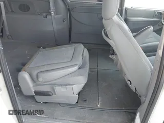2005 Dodge Caravan SXT с VIN 2D4GP44L85R476597, выставлен на аукционе IAAI как лот 42667976 с пробегом 121 903 миль миль и . История ставок и продаж доступна на DreamBid. Изображение 8.