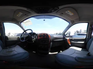 2005 Dodge Caravan SXT с VIN 2D4GP44L25R401250, выставлен на аукционе IAAI как лот 42544407 с пробегом 91 835 миль миль и . История ставок и продаж доступна на DreamBid. Изображение 18.