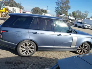 2022 Land Rover Range Rover Westminster z VIN SALGS2RU2NA460782, wystawiony jako IAAI lot #41603429 z przebiegiem 55 166 mil mil oraz . Historia ofert i sprzedaży dostępna na DreamBid. Obrazek 14.