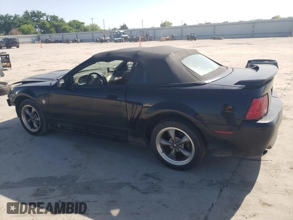1999 Ford Mustang GT z VIN 1FAFP45X5XF224042, wystawiony jako Copart lot #52966565 z przebiegiem 145 862 mil mil oraz Szkoda całkowita • Salvage title. Historia ofert i sprzedaży dostępna na DreamBid. Obrazek 2.