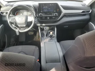 2021 Toyota Highlander L z VIN 5TDBZRBH8MS137793, wystawiony jako Copart lot #48975855 z przebiegiem 68 489 mil mil oraz Szkoda całkowita • Salvage title. Historia ofert i sprzedaży dostępna na DreamBid. Obrazek 8.