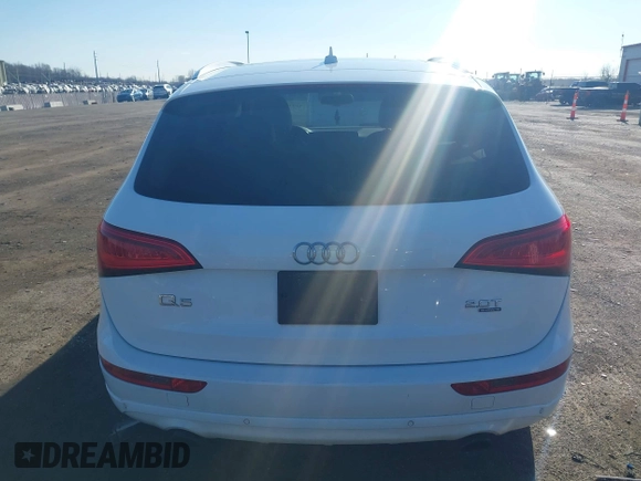 2014 Audi Q5 Premium Plus with VIN WA1LFAFP3EA106931, listed as a IAAI auction lot 41933150 with 140,104 mi miles and . Bid and sale history available at DreamBid. Image 16.