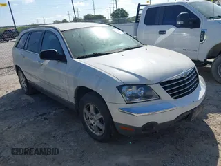 2006 Chrysler Pacifica Touring z VIN 2A4GM68486R887868, wystawiony jako IAAI lot #41371209 z przebiegiem 118 025 mil mil oraz . Historia ofert i sprzedaży dostępna na DreamBid. Obrazek 1.