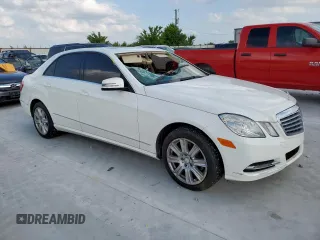 2013 Mercedes-Benz E 350 Luxury with VIN WDDHF5KB5DA728352, listed as a Copart auction lot 59737655 with 68,286 mi miles and Salvage title. Bid and sale history available at DreamBid. Image 4.