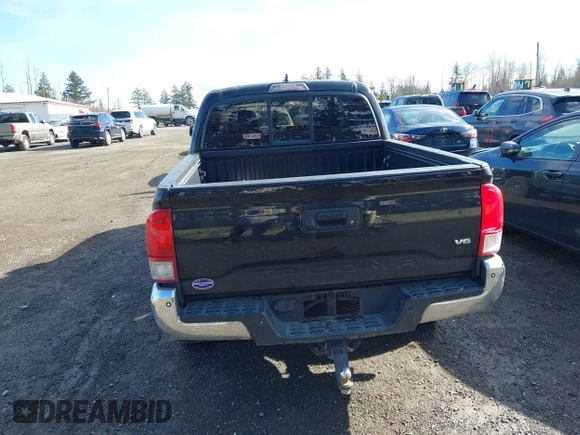 2017 Toyota Tacoma SR5 with VIN 5TFAZ5CN3HX040199, listed as a IAAI auction lot 41734051 with 107,665 mi miles and . Bid and sale history available at carsss.com. Image 15.
