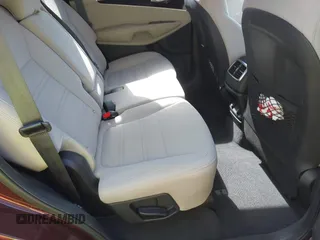 2019 Kia Sorento L with VIN 5XYPG4A32KG447551, listed as a IAAI auction lot 41751426 with 46,045 mi miles. Bid and sale history available at carsss.com. Image 8.