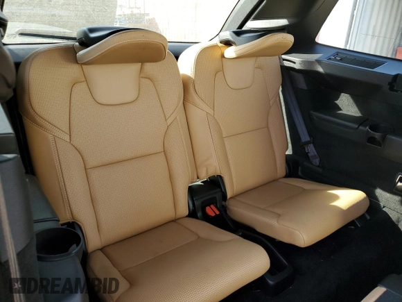 2019 Volvo XC90 Inscription z VIN YV4A22PL9K1470869, wystawiony jako Copart lot #70768594 z przebiegiem Nie podano mil oraz Szkoda całkowita • Salvage title. Historia ofert i sprzedaży dostępna na DreamBid. Obrazek 10.