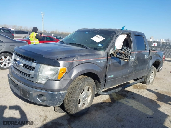 2013 Ford F-150 XL with VIN 1FTFW1CT8DKG07309, listed as a IAAI auction lot 41831377 with 1 mi miles. Bid and sale history available at carsss.com. Image 2.