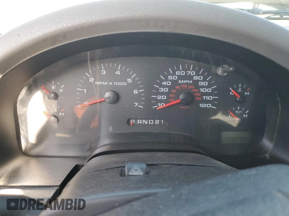 2008 Ford F-150 XLT with VIN 1FTPX14V88FA26313, listed as a Copart auction lot 49924785 with 2,300,278 mi miles and Salvage title. Bid and sale history available at DreamBid. Image 9.
