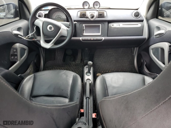 2013 Smart fortwo Pure with VIN WMEEJ3BA0DK601852, listed as a Copart auction lot 71201764 with NaN miles and Clean Title. Bid and sale history available at carsss.com. Image 8.