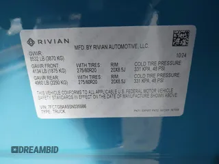 2025 Rivian R1T Adventure z VIN 7FCTGBAA9SN035986, wystawiony jako IAAI lot #41510257 z przebiegiem 2 102 mil mil oraz . Historia ofert i sprzedaży dostępna na DreamBid. Obrazek 9.
