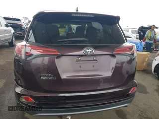 2017 Toyota RAV4 XLE с VIN 2T3WFREV5HW389968, выставлен на аукционе IAAI как лот 42359862 с пробегом 76 828 миль миль и . История ставок и продаж доступна на DreamBid. Изображение 17.