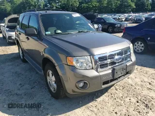 2011 Ford Escape XLT z VIN 1FMCU9D78BKC35522, wystawiony jako Copart lot #65952115 z przebiegiem 130 875 mil mil oraz Czysty tytuł • Clean title. Historia ofert i sprzedaży dostępna na DreamBid. Obrazek 14.
