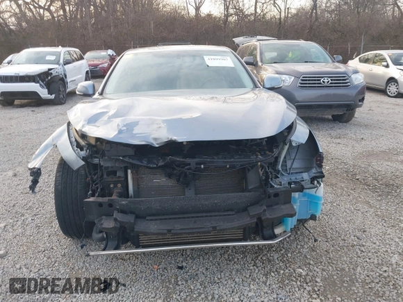 2016 Infiniti Q50 2.0t Premium with VIN JN1CV7AR3GM250973, listed as a IAAI auction lot 41099907 with 115,173 mi miles. Bid and sale history available at carsss.com. Image 13.