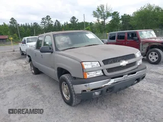 2003 Chevrolet Silverado 1500HD LS z VIN 1GCGK13U23F158628, wystawiony jako IAAI lot #42315357 z przebiegiem 182 526 mil mil oraz . Historia ofert i sprzedaży dostępna na DreamBid. Obrazek 1.