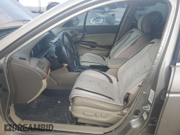 2010 Honda Accord EX-L z VIN 5KBCP3F88AB005880, wystawiony jako Copart lot #56700915 z przebiegiem 133 254 mil mil oraz Szkoda całkowita • Salvage title. Historia ofert i sprzedaży dostępna na DreamBid. Obrazek 7.