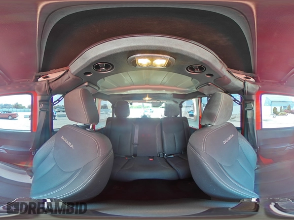 2018 Jeep Wrangler Unlimited Sahara with VIN 1C4BJWEG4JL802145, listed as a Copart auction lot 61931555 with 119,681 mi miles and Salvage title. Bid and sale history available at DreamBid. Image 15.