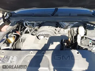 2016 GMC Yukon XL SLE with VIN 1GKS2FKC9GR458451, listed as a IAAI auction lot 41664562 with 196,400 mi miles. Bid and sale history available at carsss.com. Image 10.